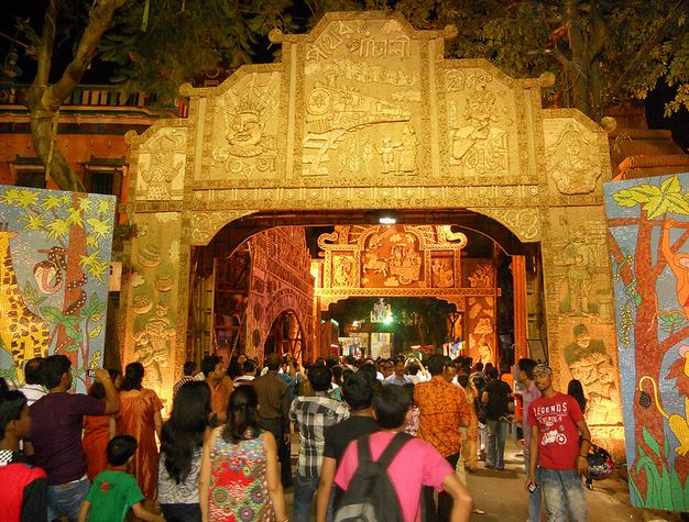 Decorations of Badamtala Ashar Sangha Kolkata