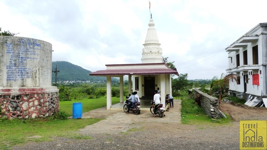 Bhaja Caves Lonavala: An Expedition - Travel India Destinations