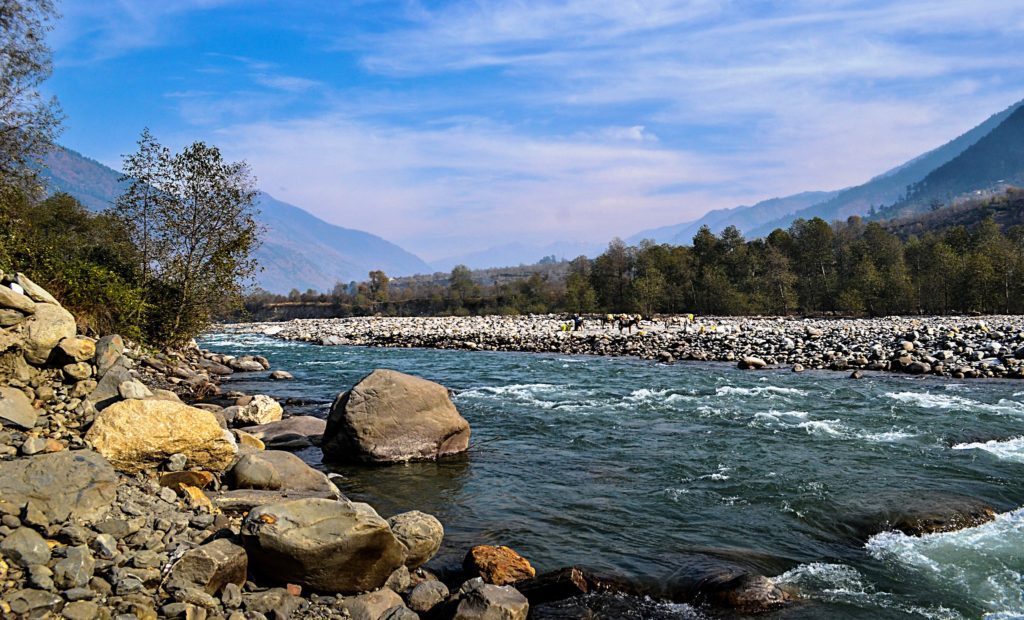 Beas River, Kullu, Himachal Pradesh
