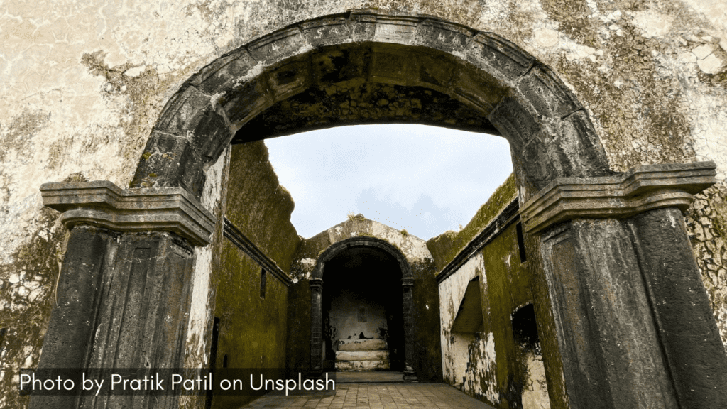 the ruins of Korlai Fort in Maharashtra