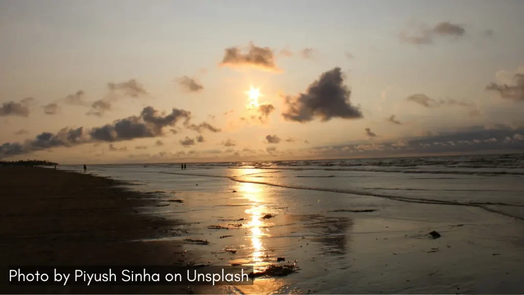 sunset on mandarmani beach in west bengal one of the weekend getaways for India Independence Day