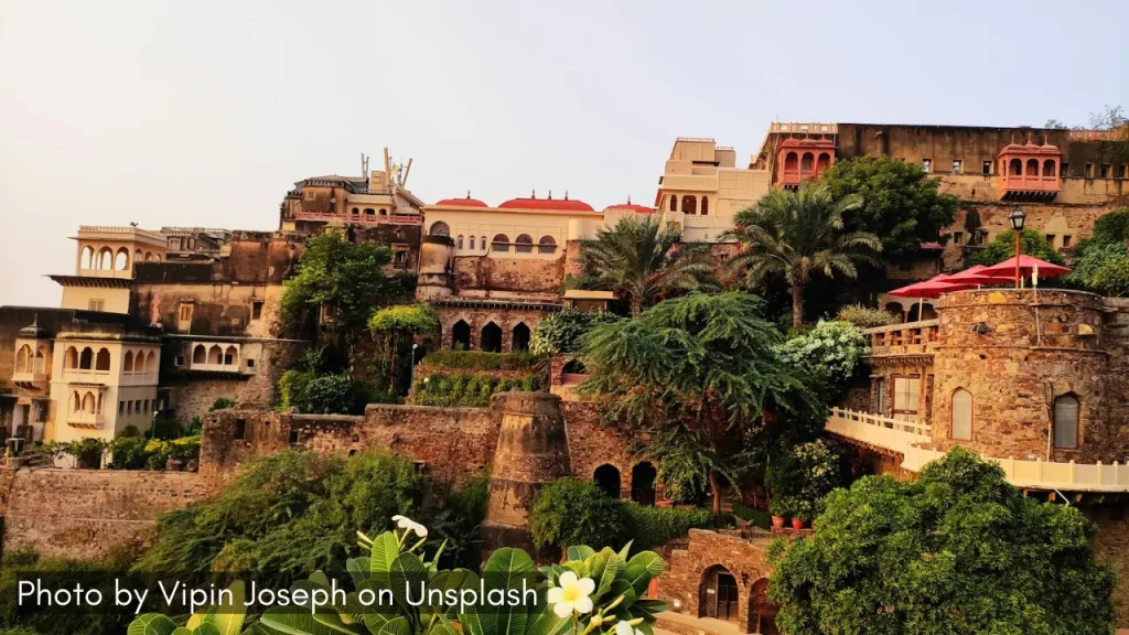 neemrana rajasthan is one of the best weekend getaways for India Independence Day holidays