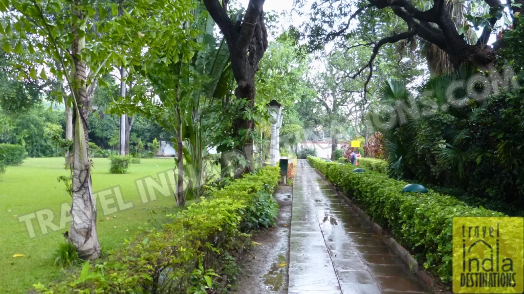 tiled pathway to walk at this garden in udaipur