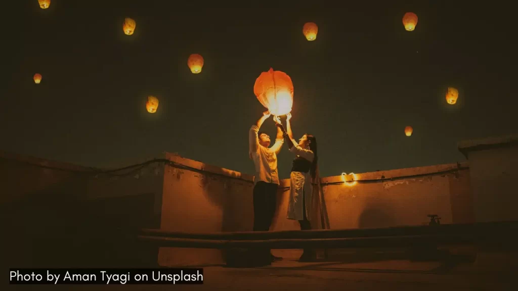 couple celebrate diwali in Delhi