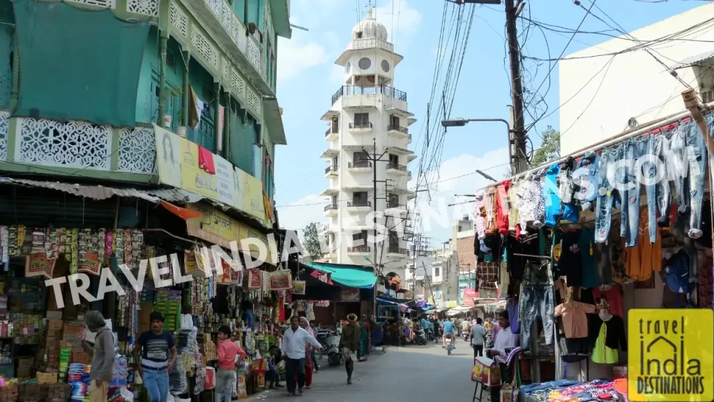 teej ka chowk near bapu bazaar in udaipur