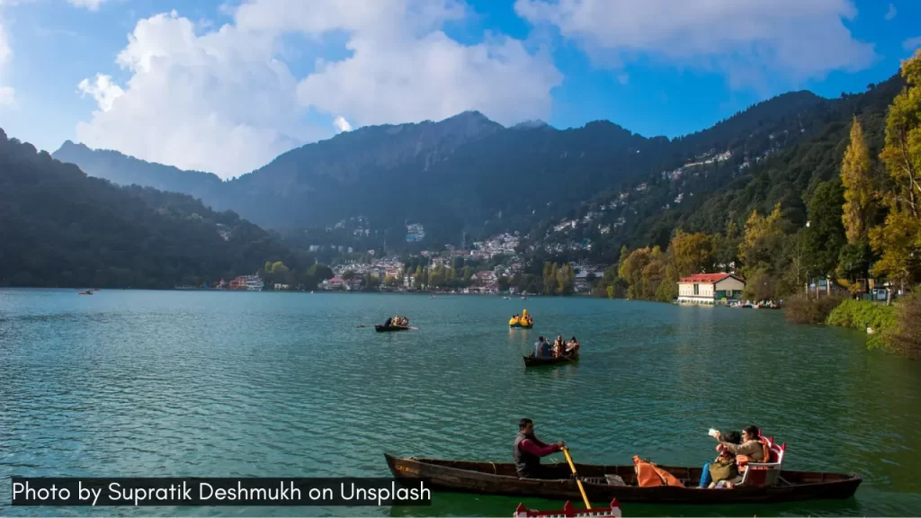 people enjoying boating in nainital lake