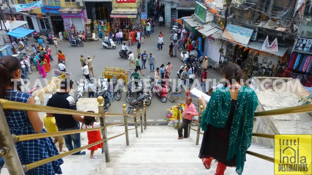 a view of jagdish chowk from jagdish mandir udaipur