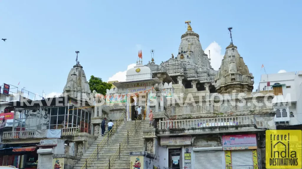 the first view of the iconic jagdish temple udaipur mandir