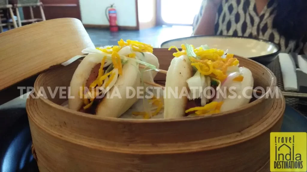 duck baos at shizusan in Mumbai