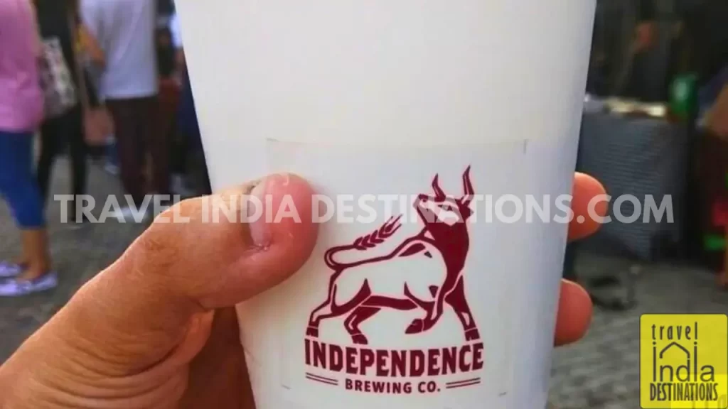 a cup of blueberry craft beer by Independence Brewing at The Lil Flea Mumbai
