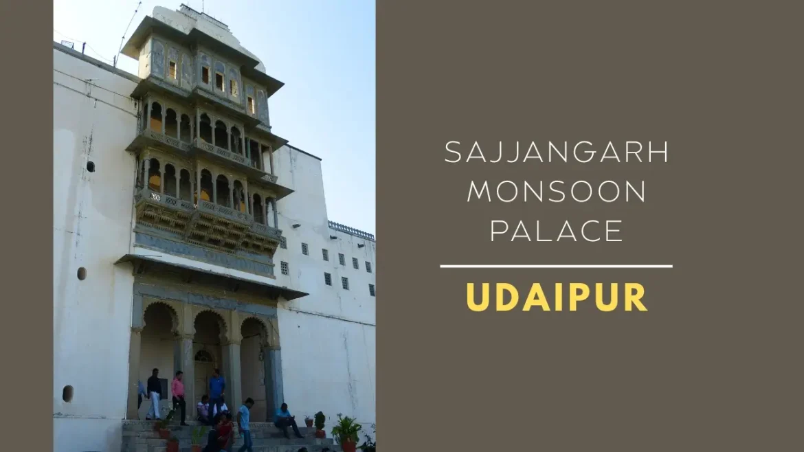 A front view of the Sajjangarh Monsoon Palace in Udaipur with jharokhas.