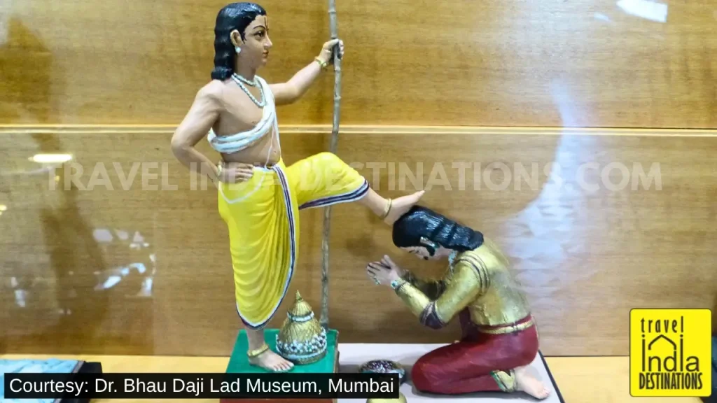 Diorama depicting life in historic India at Dr. Bhau Daji Lad Museum