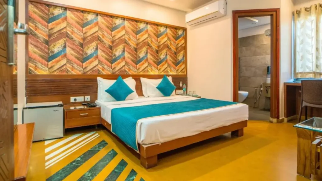 Cozy interiors at Uddhav Vilas A Family Hotel, one of the best budget hotels in Udaipur.